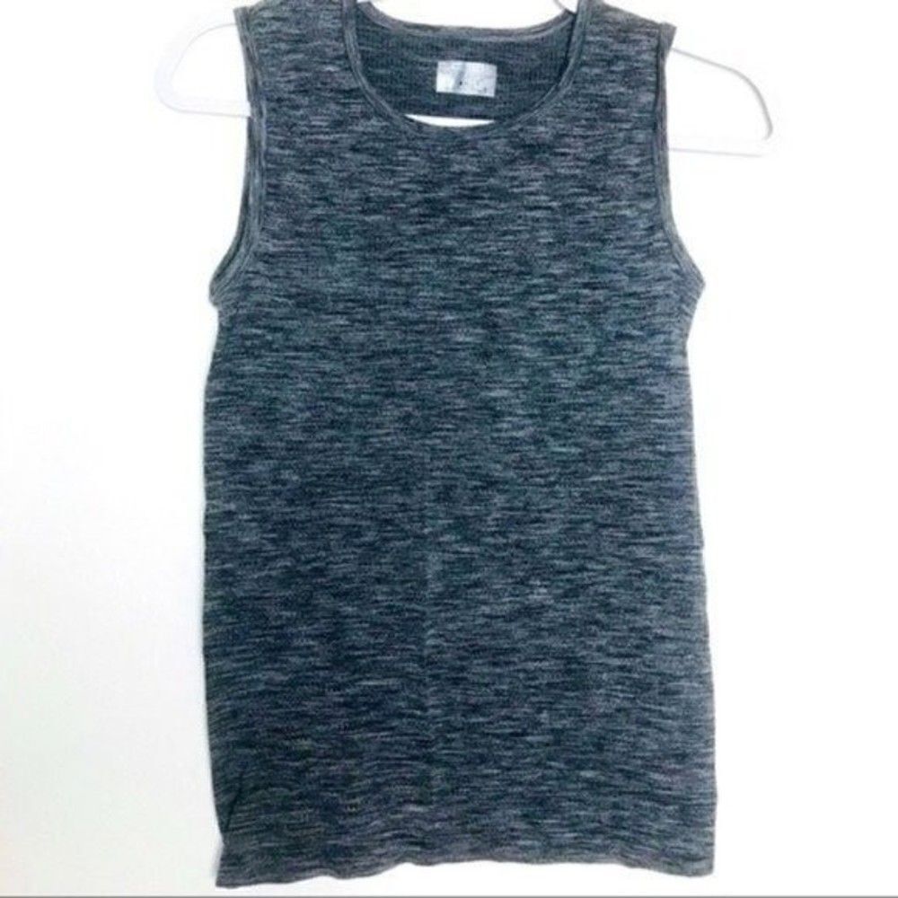 Athleta womans tank top Small BoxA feather Gray sleeveless
